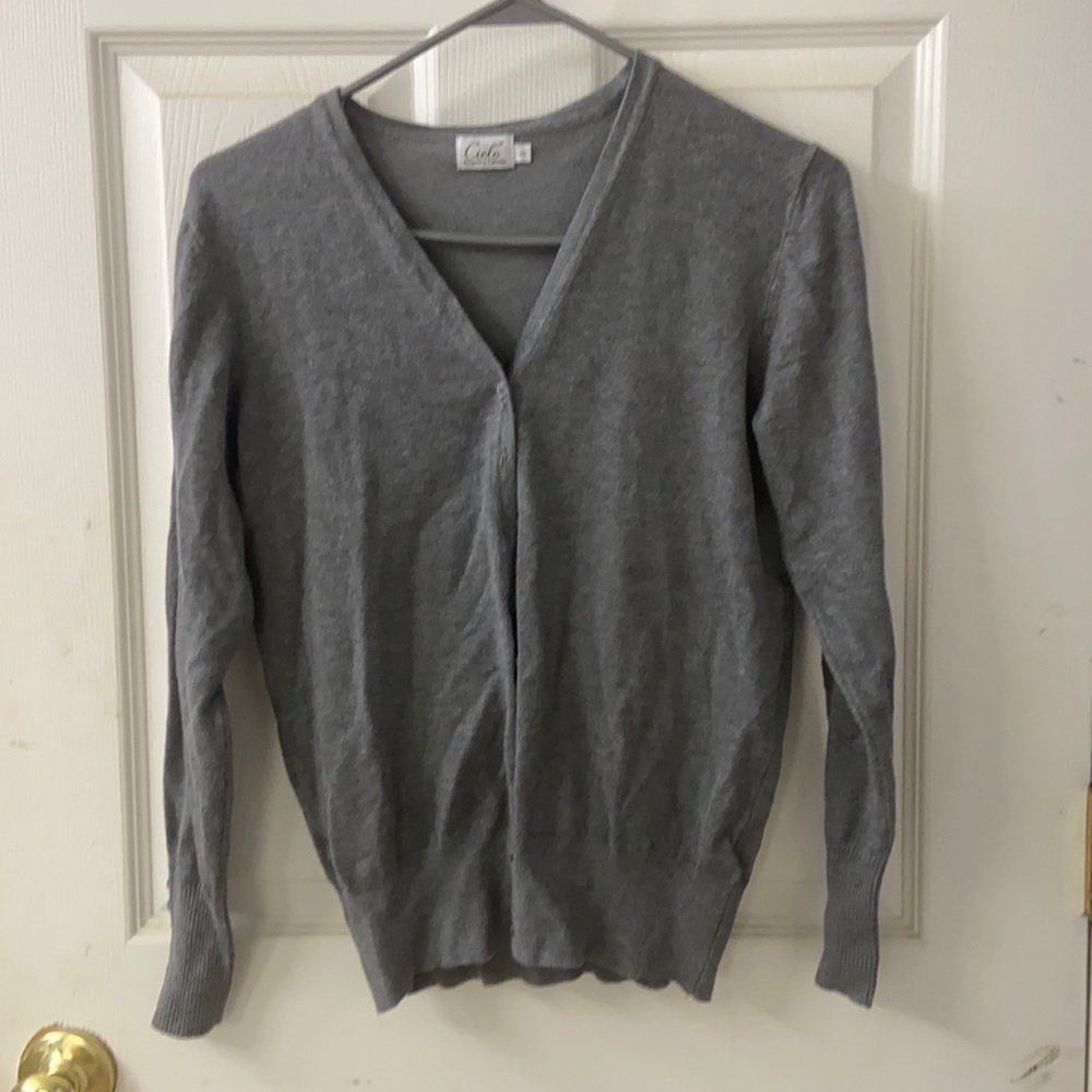 Ladies grey cardigan